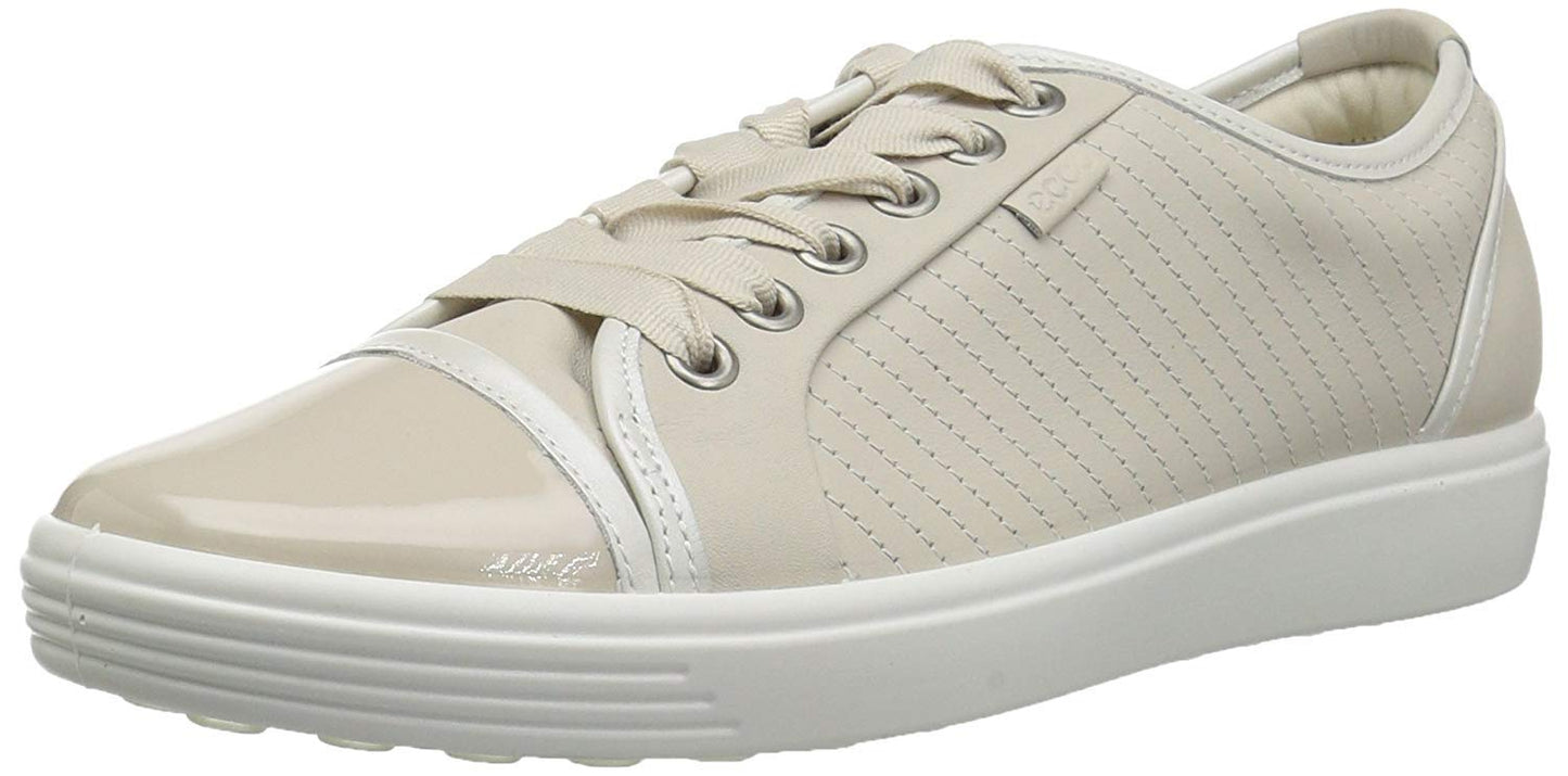 Minimal Leather Everyday Sneakers